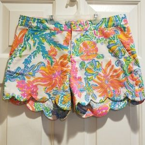 Lilly Pulitzer Buttercup shorts size 4 like new!!
